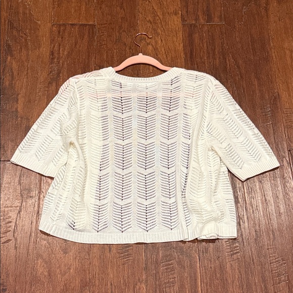 Large Nina Leonard Cream Colored Short Sleeve Cardigan - Picture 2 of 8